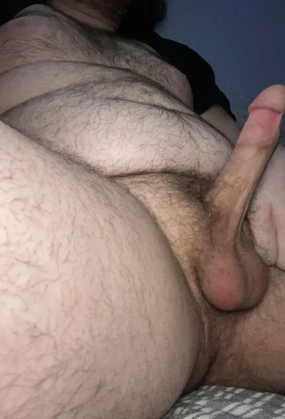 19, feeling horny sooo