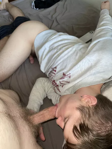 [19] Had a great time fucking his twink mouth last night ??