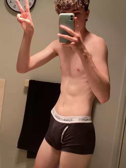 [19] Have a Happy, Horny and Healthy Friday!