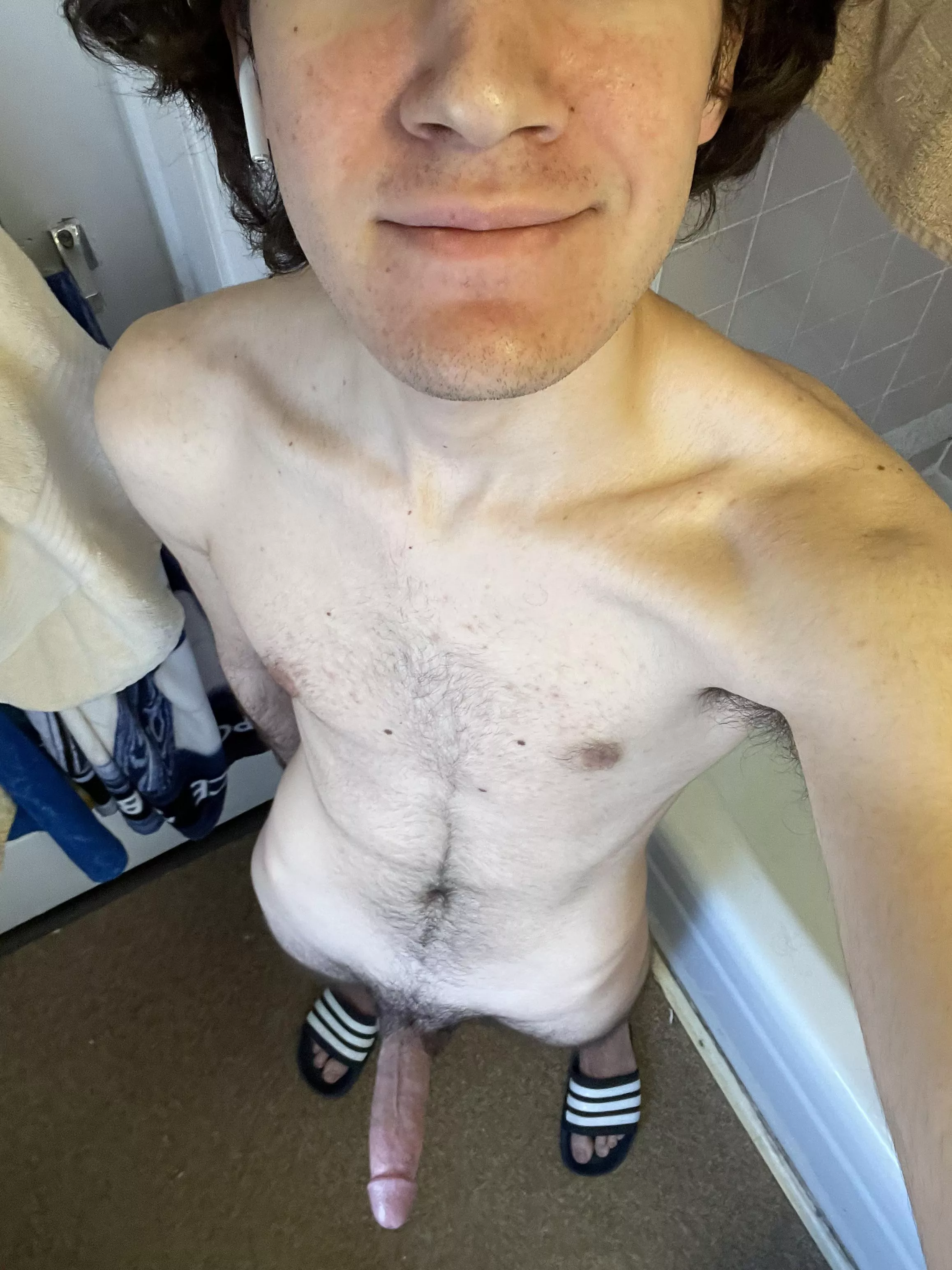 19 [M] Back to school selfie