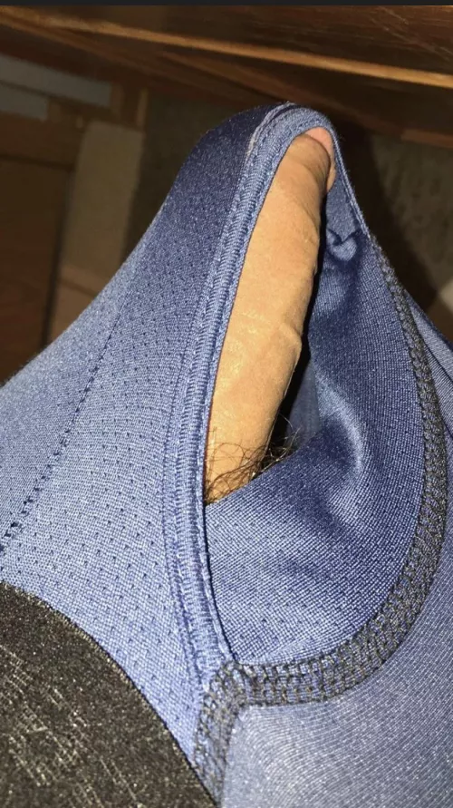 19 m here looking for fun I’m a sla ve and need someone to use me or just have fun with hit me up snap jose10servin28