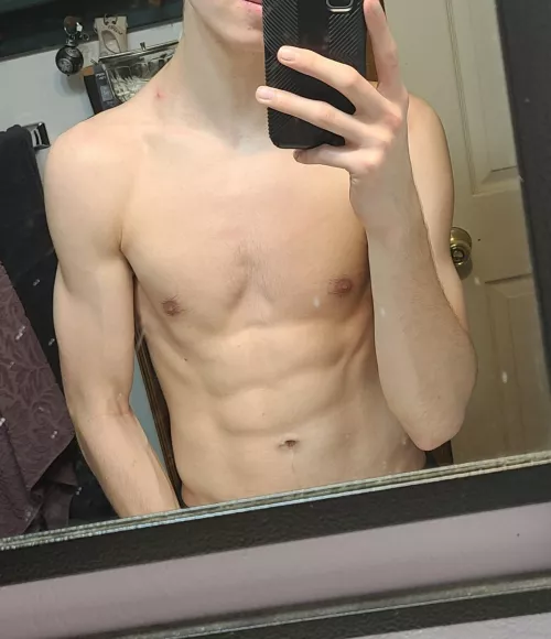 19 M