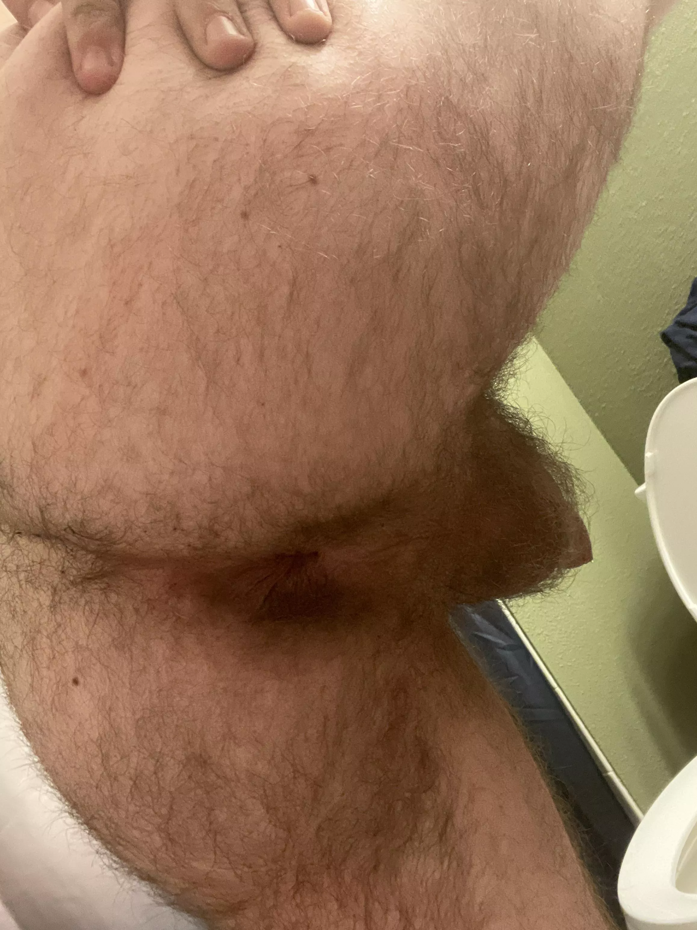 19 not feeling the best but figured I would make someone else’s day 😄if you like feel free to hmu 19 not feeling the best but figured I would make someone else’s day 😄if you like feel free to hmu