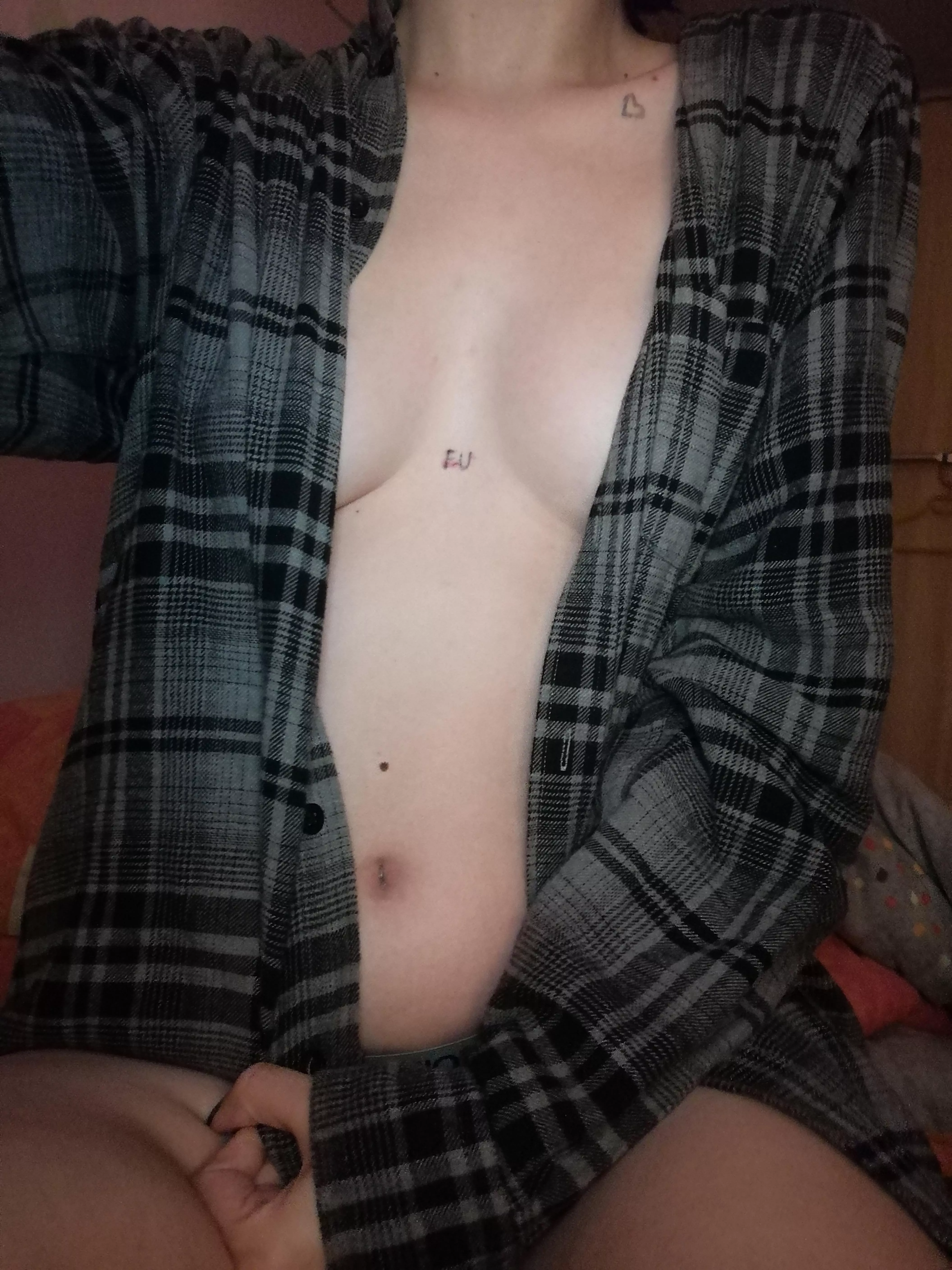 19 y/o amateur, link below <3 19 y/o amateur, link below <3