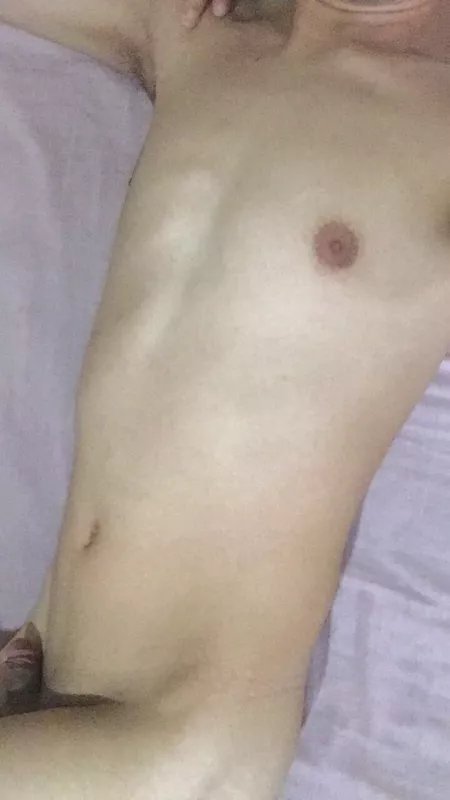 19 y/o asian smooth twink looking for daddy 😜 19 y/o asian smooth twink looking for daddy 😜
