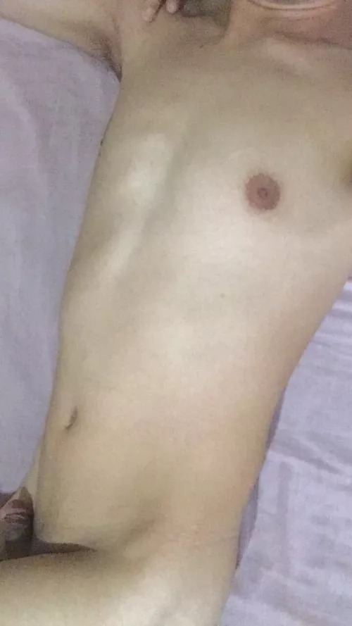 19 y/o asian smooth twink looking for daddy 😜 19 y/o asian smooth twink looking for daddy 😜