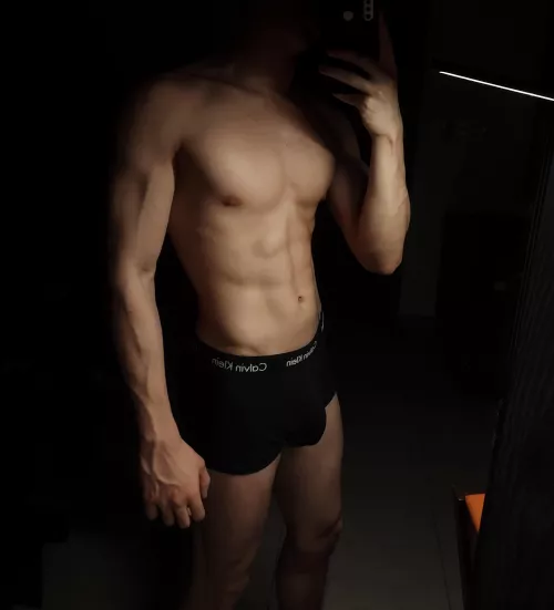 19 y/o freshman 19 y/o freshman