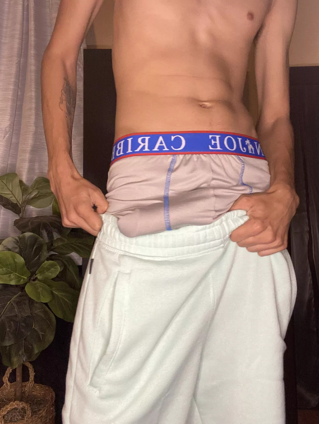 19 yo who wants to jerk it for me