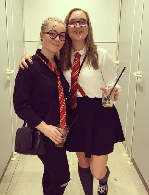 [2] Left or Right? and which hole?