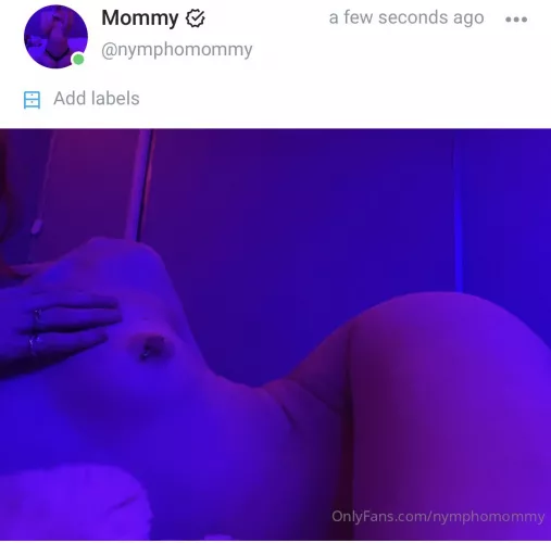 2 new posts on my onlyfans 🥰 cum join me for fun xoxo @nymphomommy