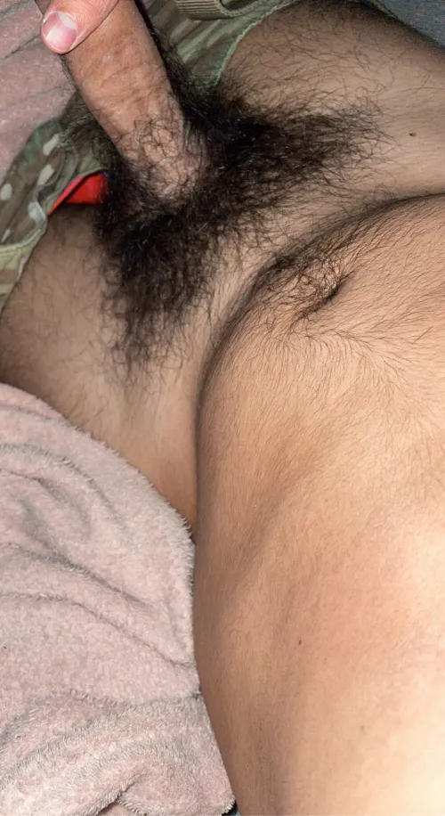 20 Active Army, looking for some guys around my age to trade with and chat DM me 20 Active Army, looking for some guys around my age to trade with and chat DM me