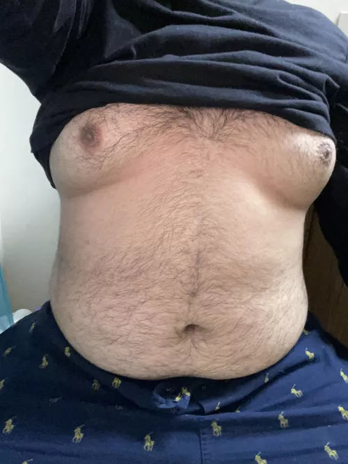 20 any twink chasers looking to sit on my lap? ?