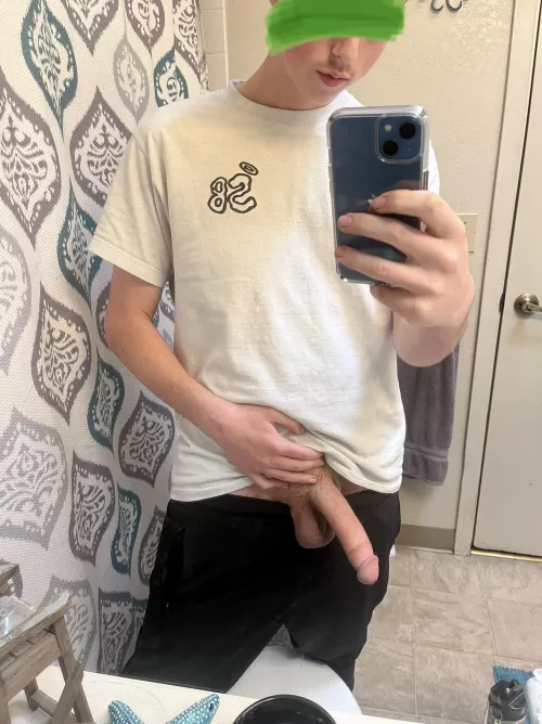 20 hope everyone’s having a good night :)