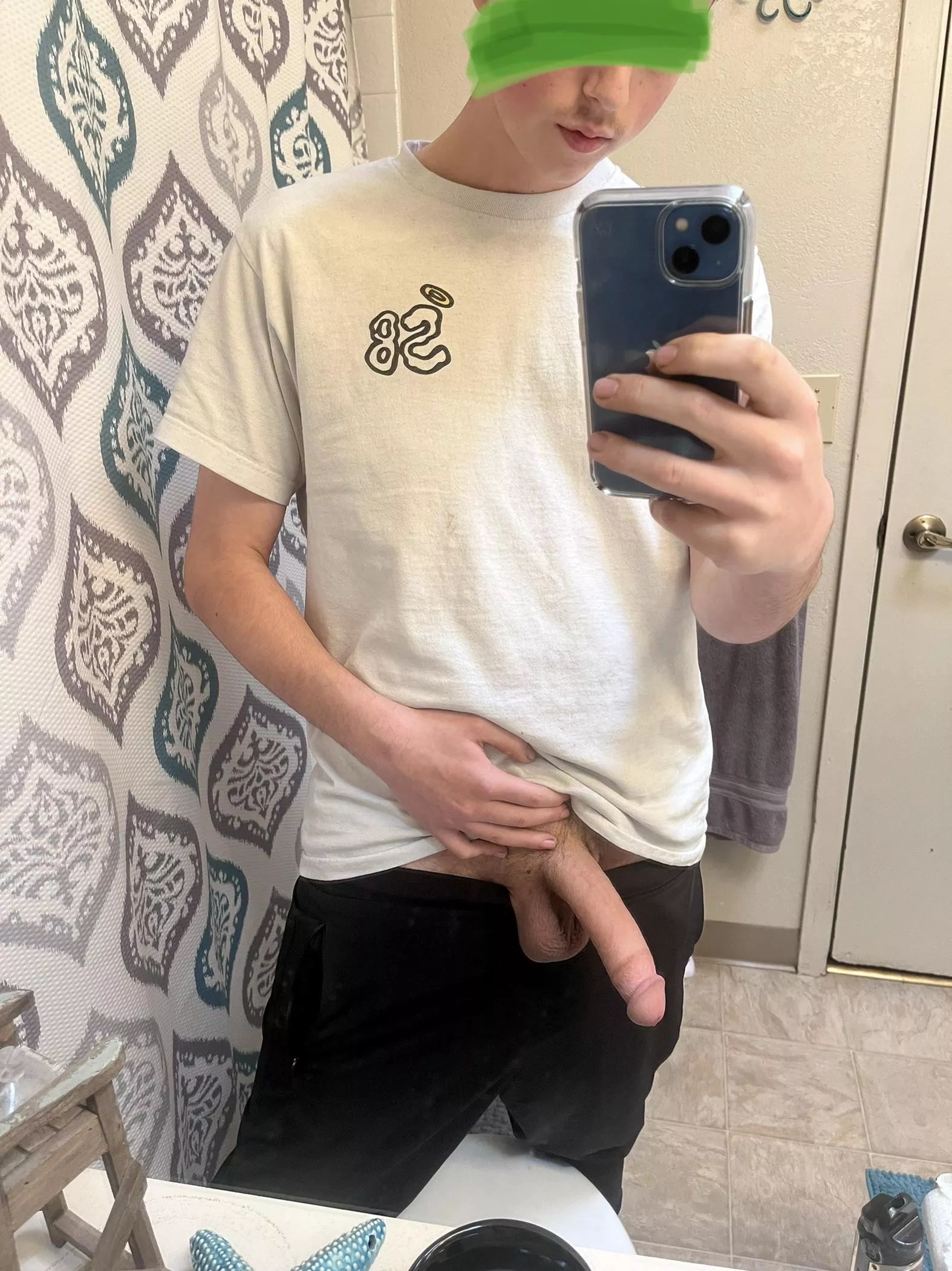 20 hope everyone’s having a good night :)