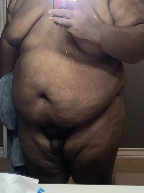 [20] just got out the shower, wish someone could’ve joined me 😉