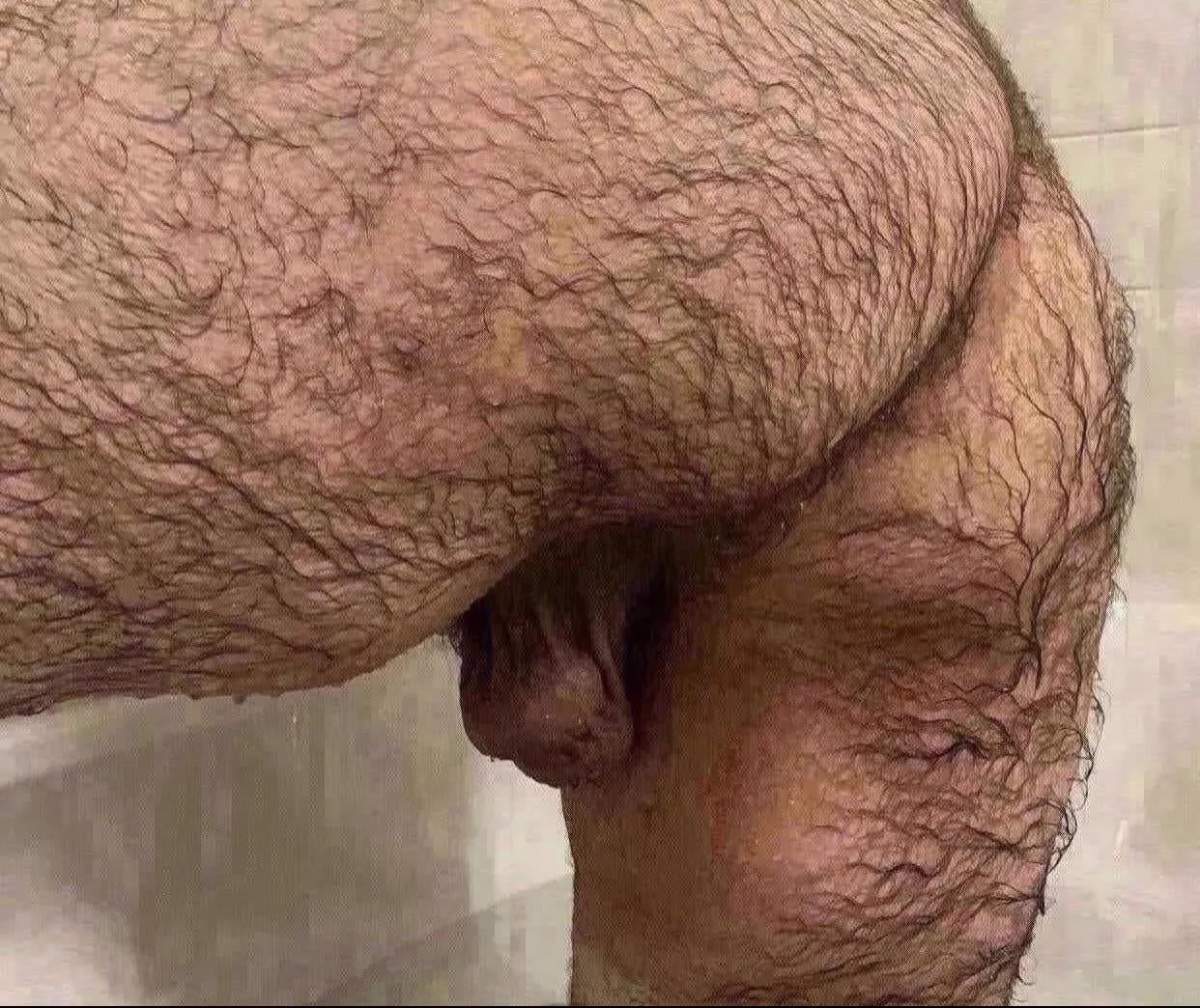 20 looking for someone to make me do painful things