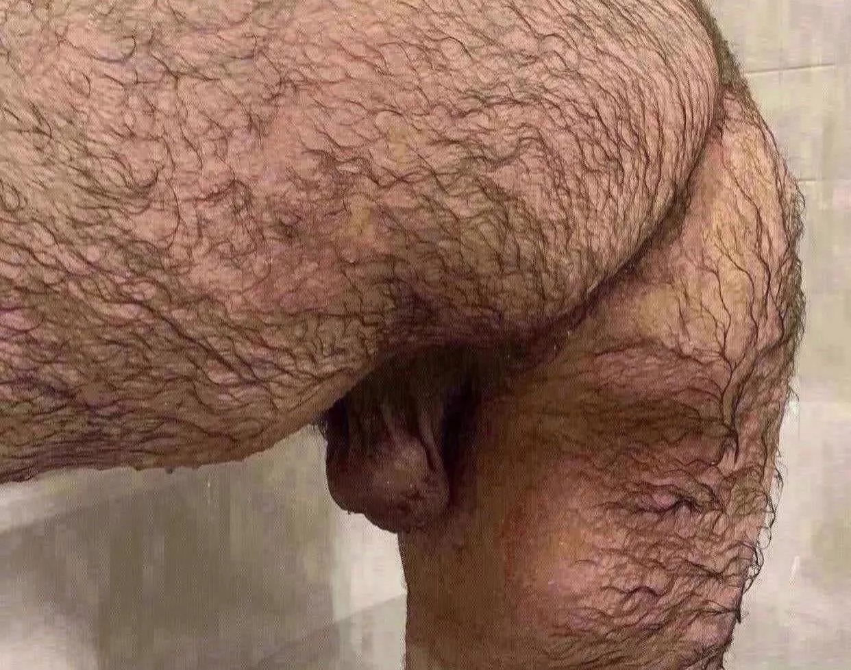 20 M Looking for someone to make me do painful things :)