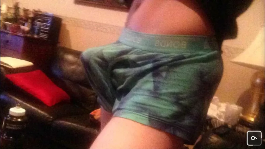 (20) morning wood bulge π