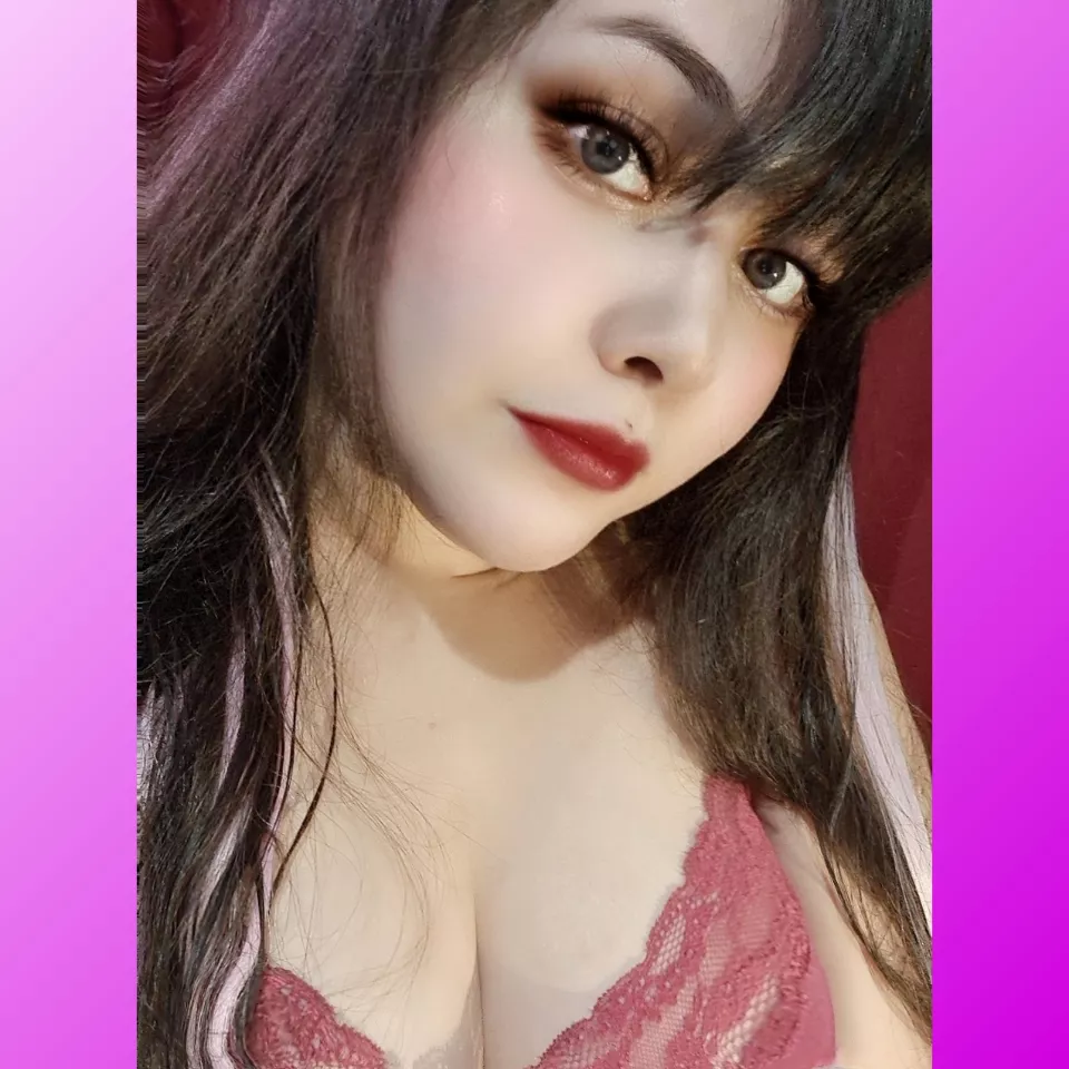 [20 Online] fun & very open minded looking !:)