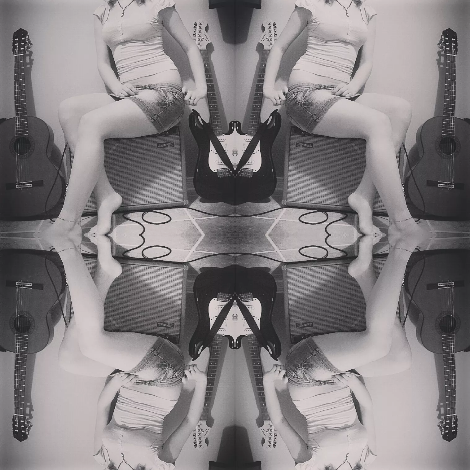 2008 🖤 my short hair emo days 🥲 2008 🖤 my short hair emo days 🥲