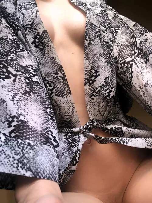 20y.o.? Russian model ?Solo?Fetish?Custom?Sexting? subscribe my FREE ???OnlyFans? link in bio?