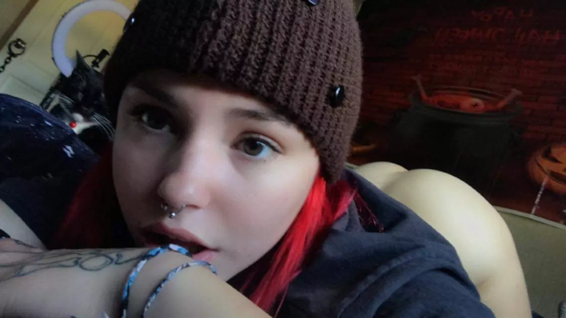 20yo wanna see more? 20yo wanna see more?