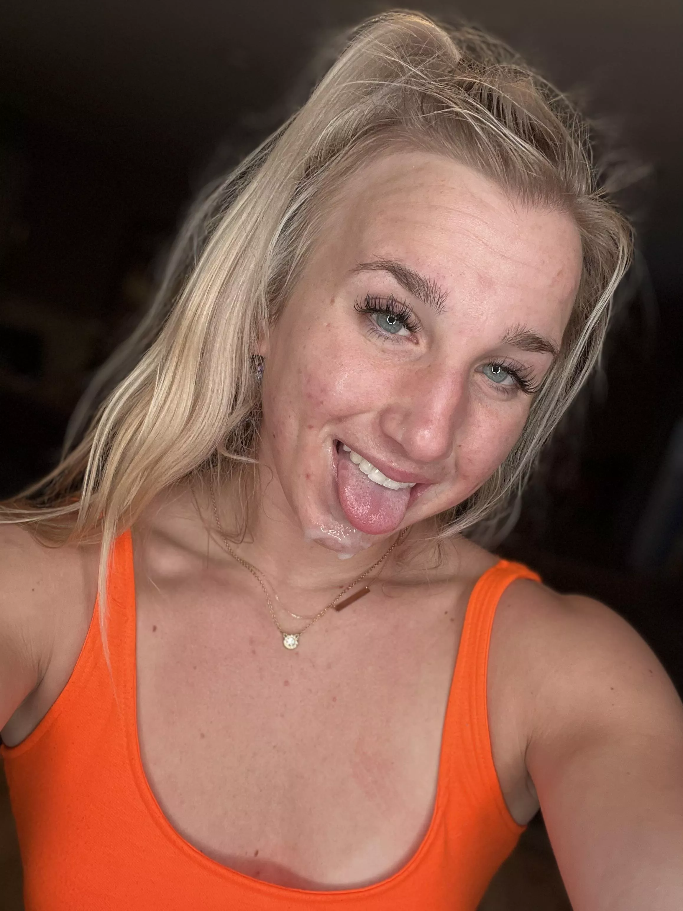 21 just loving life 💦