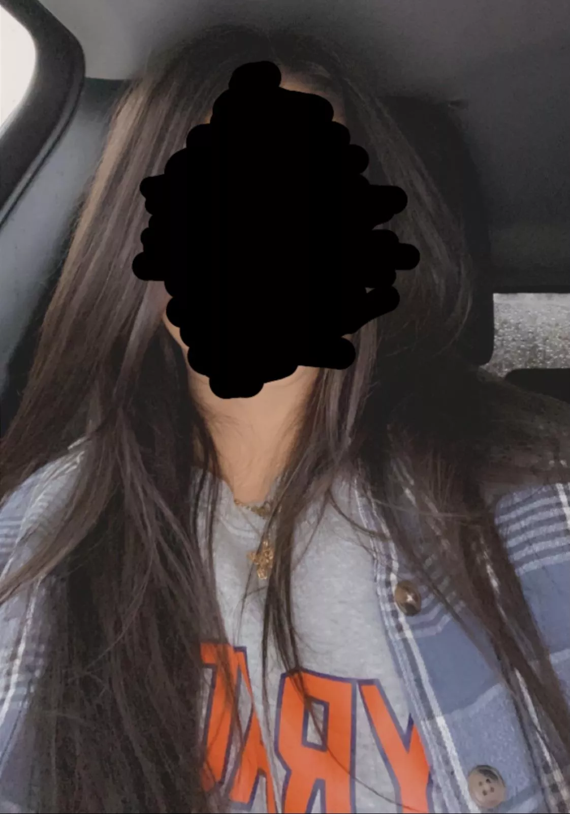 21, lexi, young slut, her bro sent me her pics, should I expose her face?