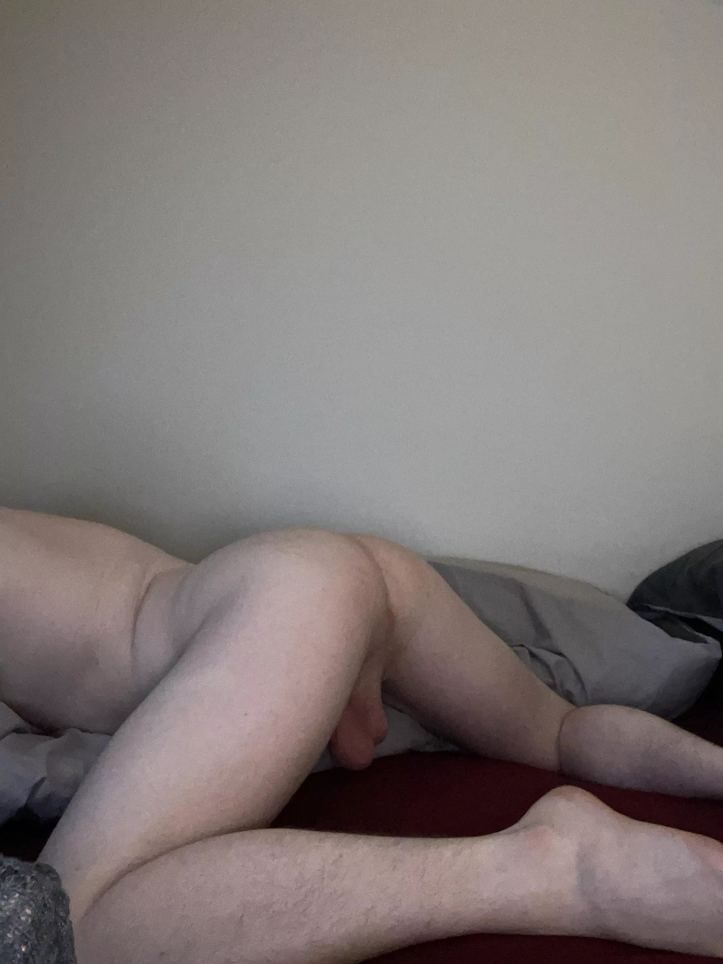 (21) wanna join me in bed?๐ (21) wanna join me in bed?๐
