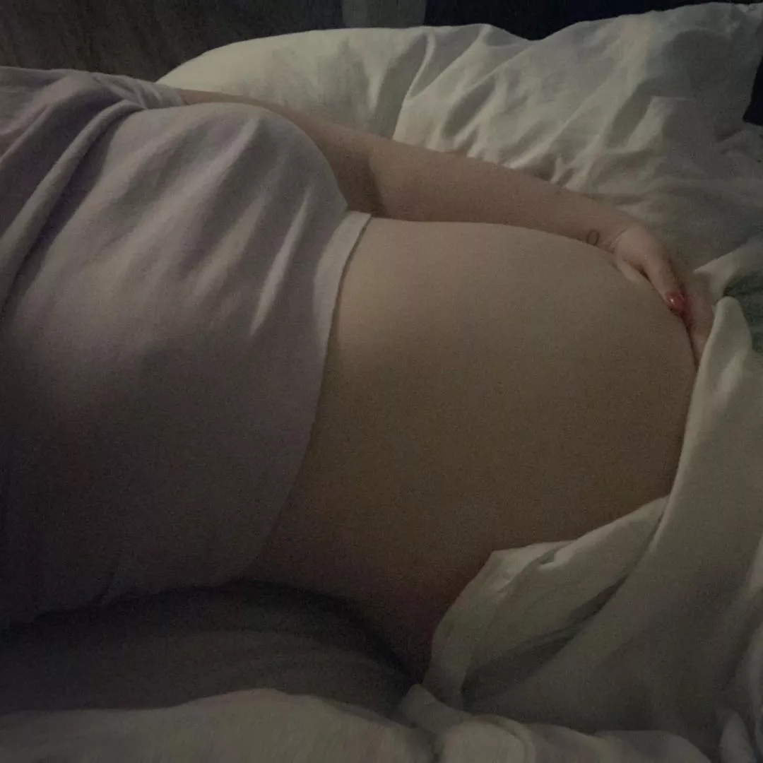 21 weeks in bed 21 weeks in bed