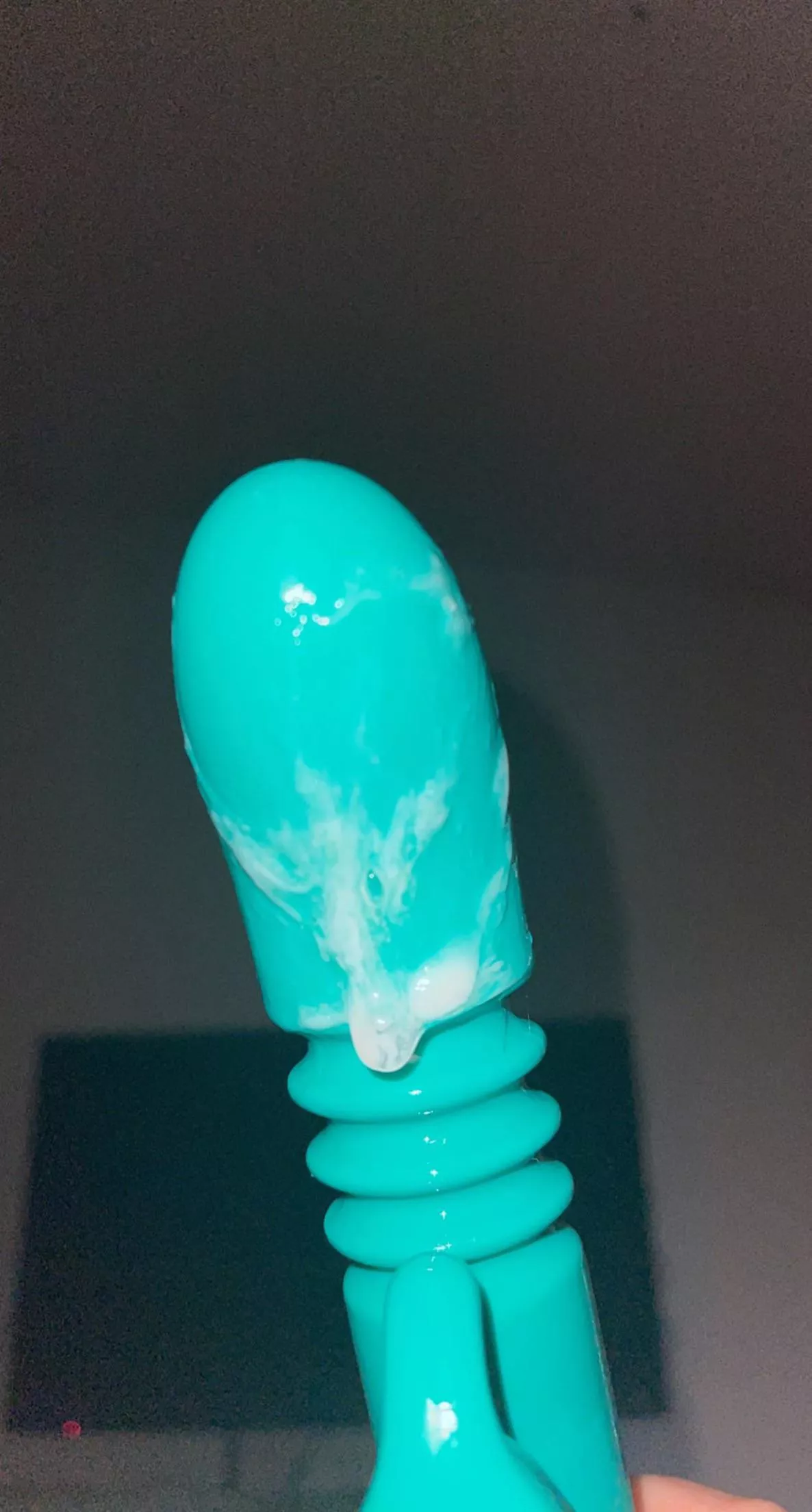 [21F] ovulating and playing with the toy =