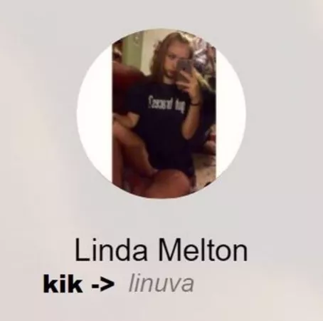 21[F4M] im alone lookingg to sext