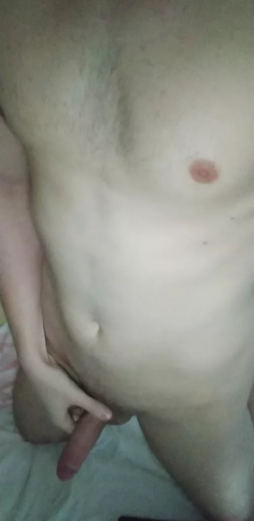 21m fit fag looking for hot, kinky Alphas to use and abuse me. No older than 24