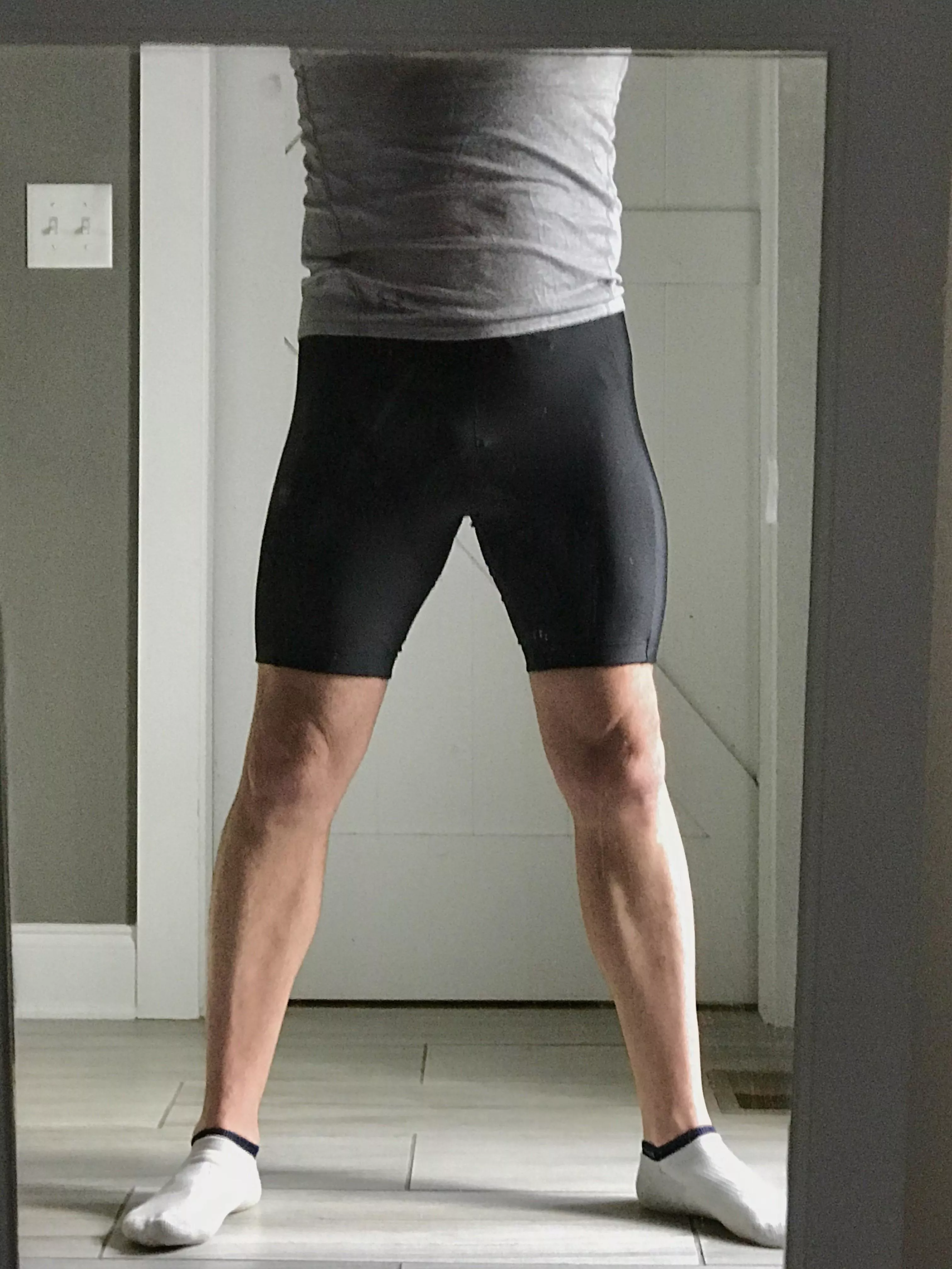 21M I commute to and from campus and this is my โuniformโ. Just got back from a hot, humid ride. 21M I commute to and from campus and this is my โuniformโ. Just got back from a hot, humid ride.