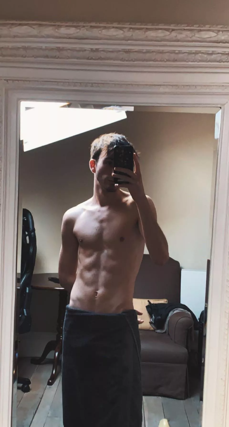 21yr top with the shame of the towel