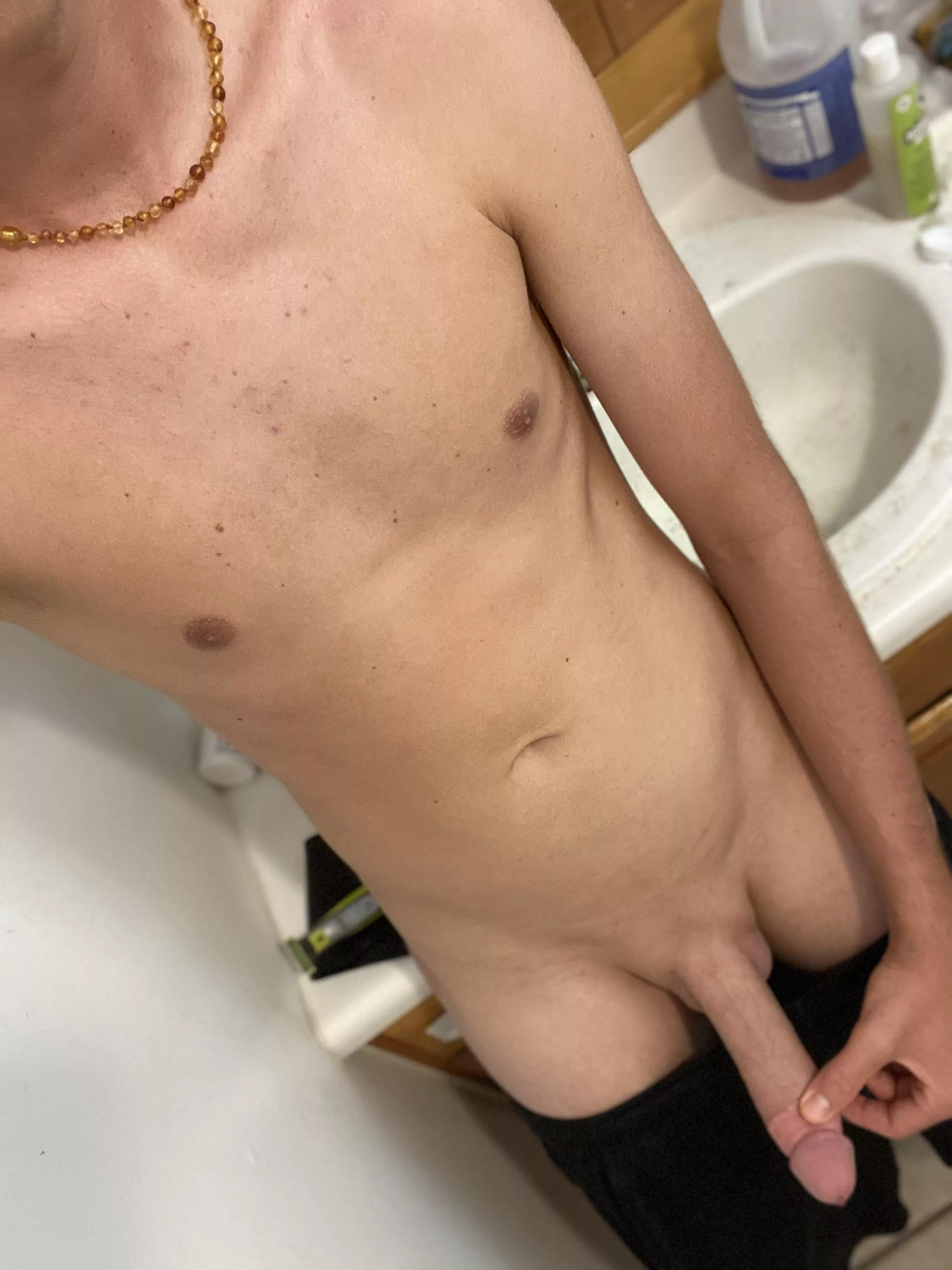 (22) Bottom with a big dick ๐ (22) Bottom with a big dick ๐