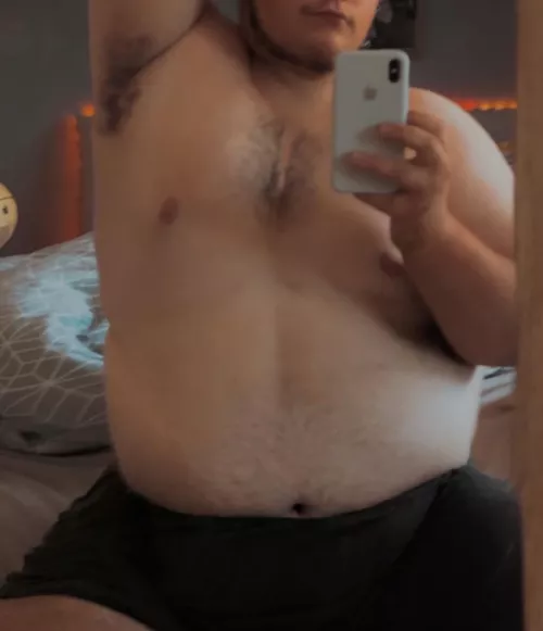 22, π»cub looking for older π