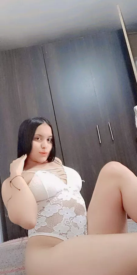 22 [F4M] [selling] (Photos and videos) ? (Anal) ? (Sexting) ? (cock rating) ? (Terwking) ? (Live masturbation) ? come daddy I'm wet add me to my Kik @DiosaSusan