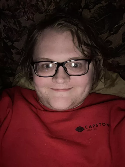 22 first time posting! I’m a little, and I’m a trans girl! It’s nice to meet everyone!