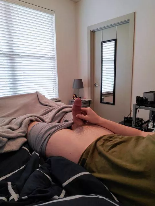 22 I need someone to sit on it. Any volunteers? Dms open