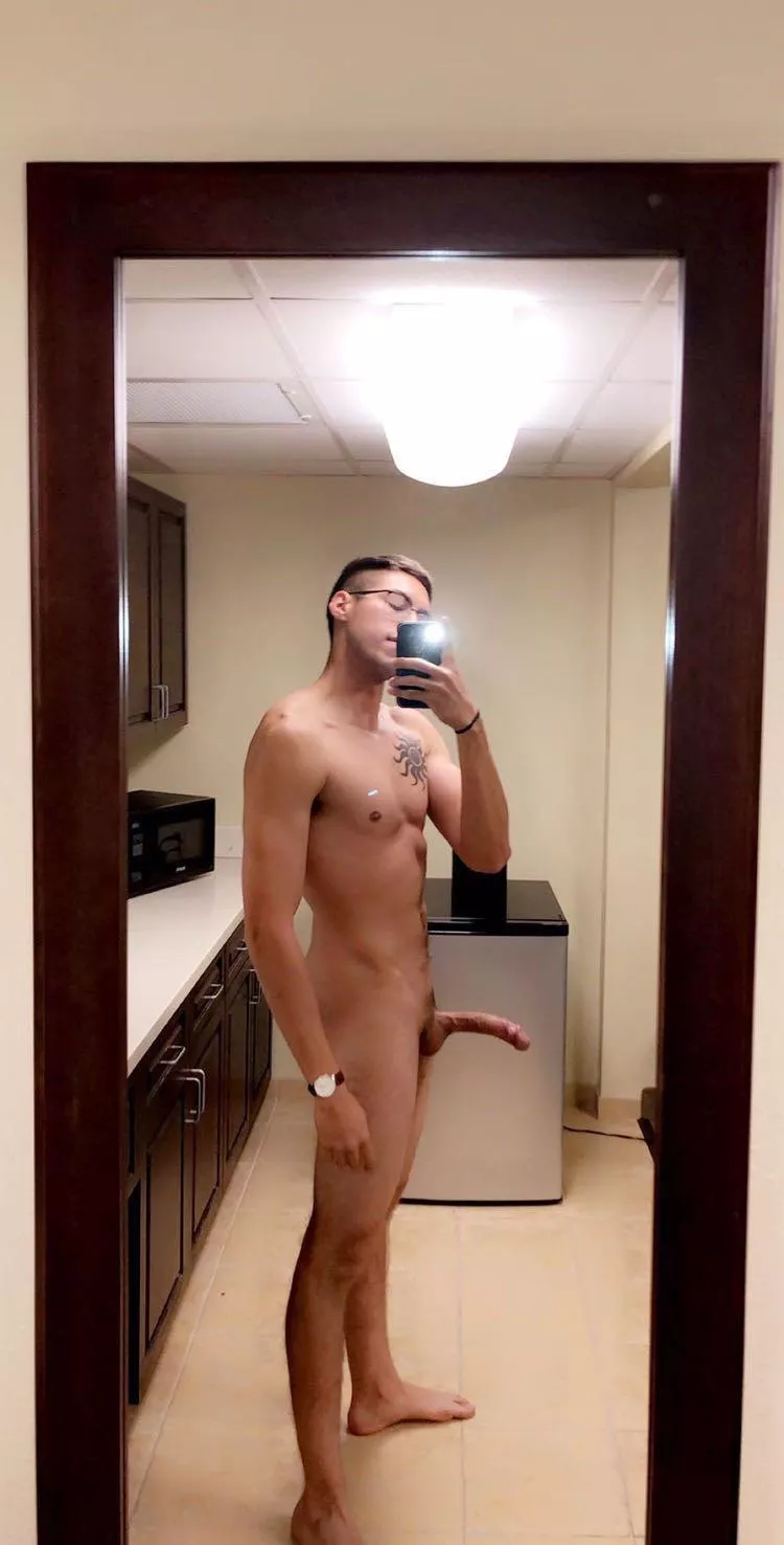 22 M. Rate me? (: 22 M. Rate me? (: