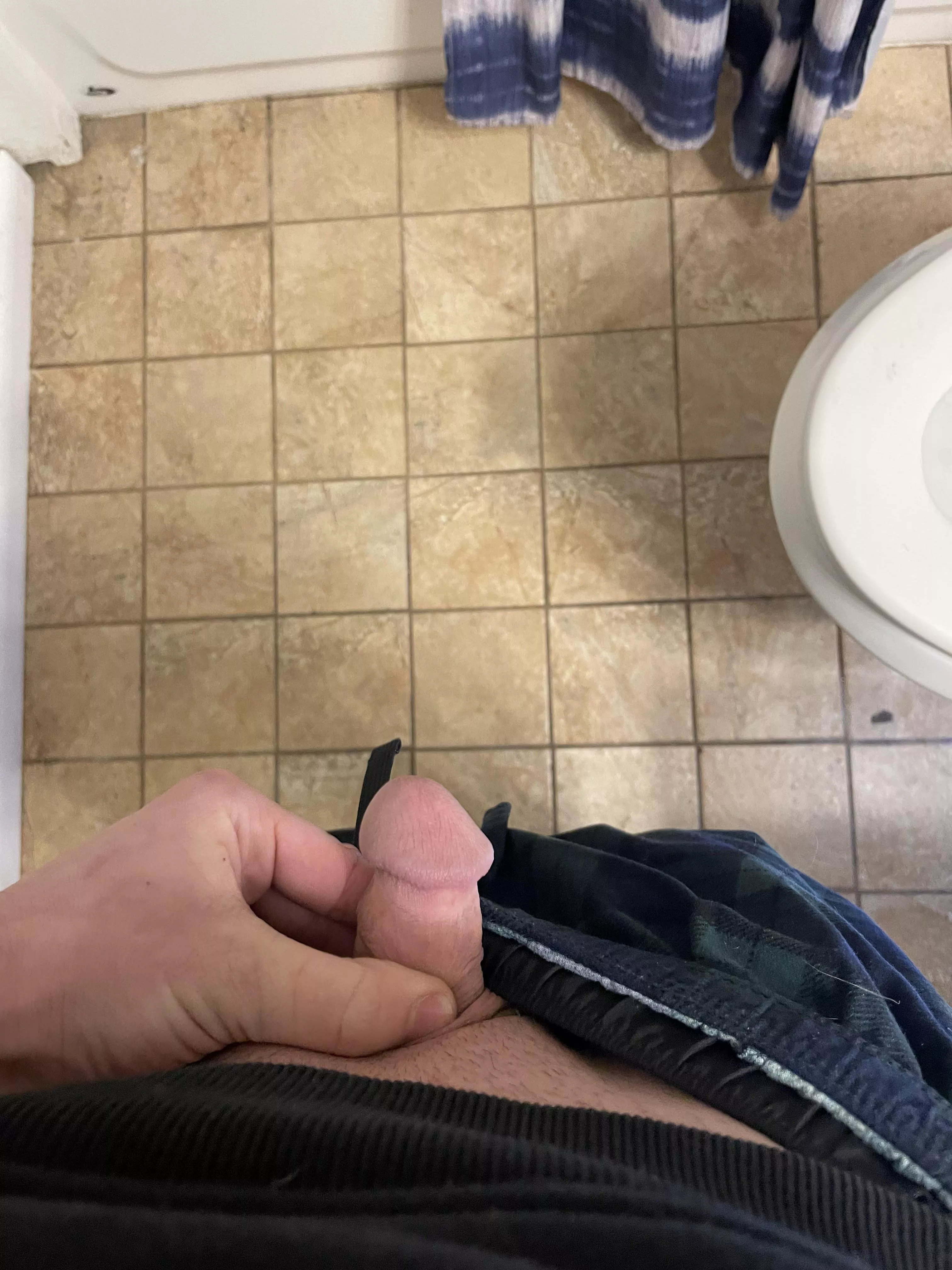 (22) my lil guy shrinks in the cold