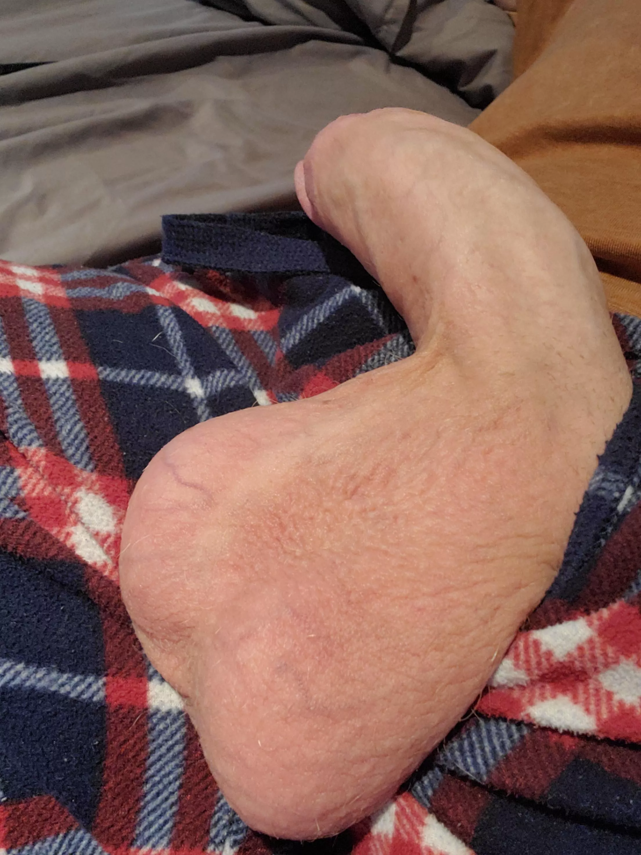 [22] They're kinda heavy rn, needa bust a load so bad 💦😩