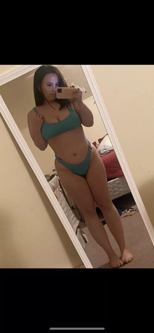 22f do I have a bikini body? [F]
