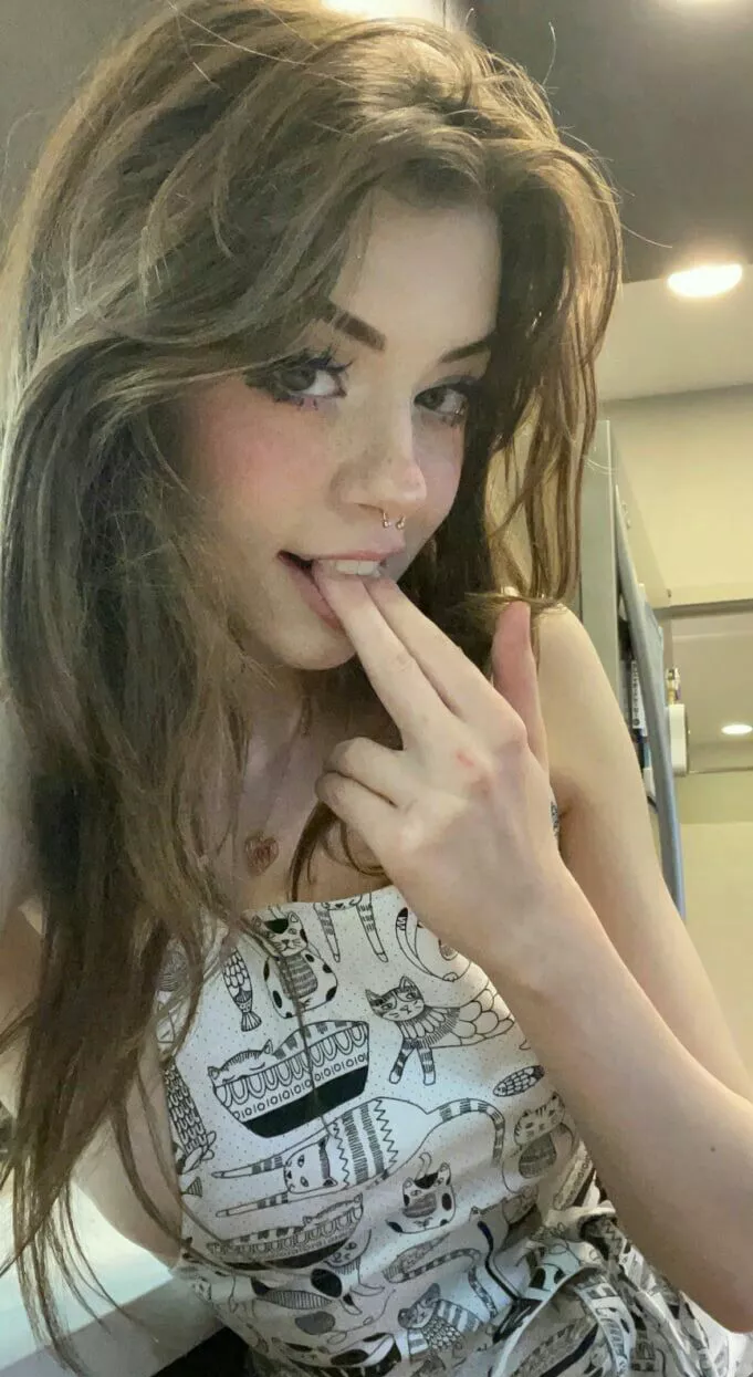 22[F]Will give you anything you desire, I'm into anything you want me to be, I'll sending u nudes and videos to make u satisfy @sweetylevi