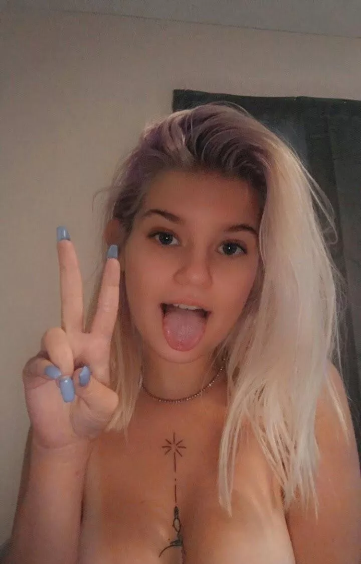 23 [f4m] #Sandieogo looking for some crazy ass fun which must be nsa