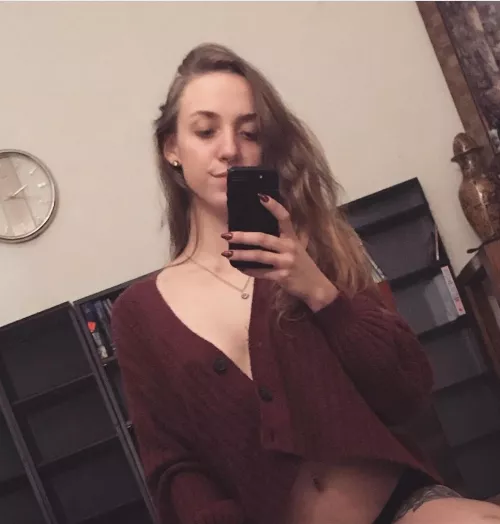 23 Submissive Girl Next Door. All vids and pics inclusive in subscription! See me explore my kinks๐ bdsm bg gg solo and bbc play. Link In Comments