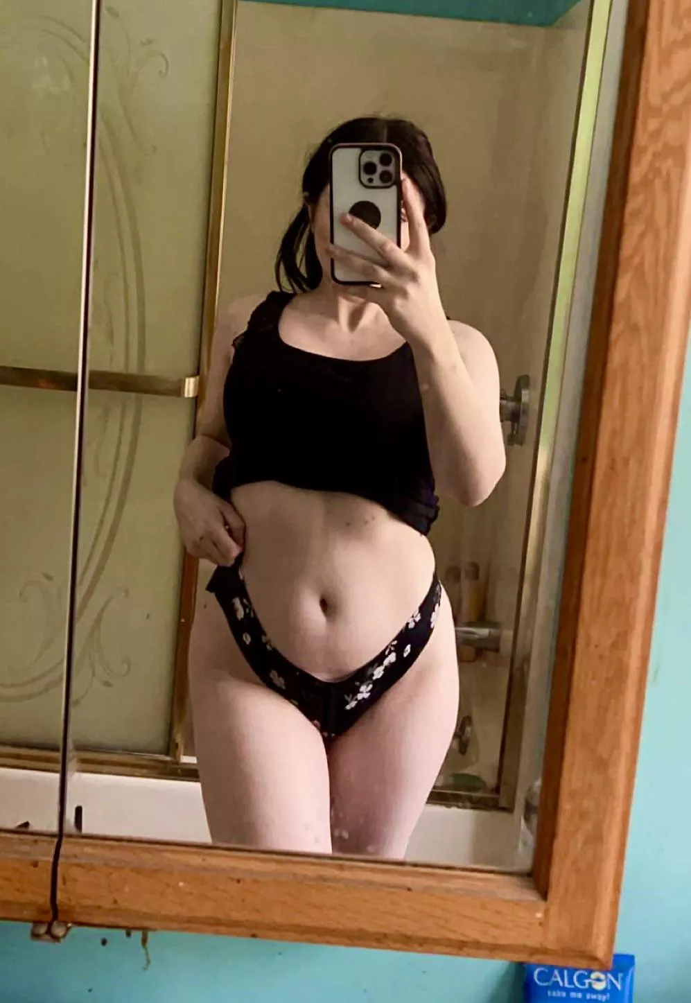 24[f] new pair.. though they looked cute