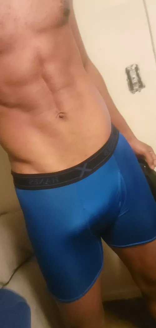 25 Blue is a good color?