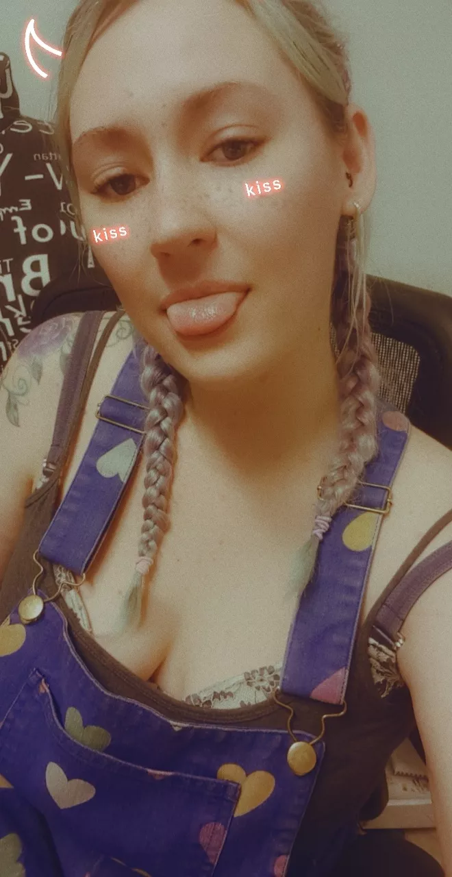 26 f watching barbie and the mahic door. If u havent seen it u should